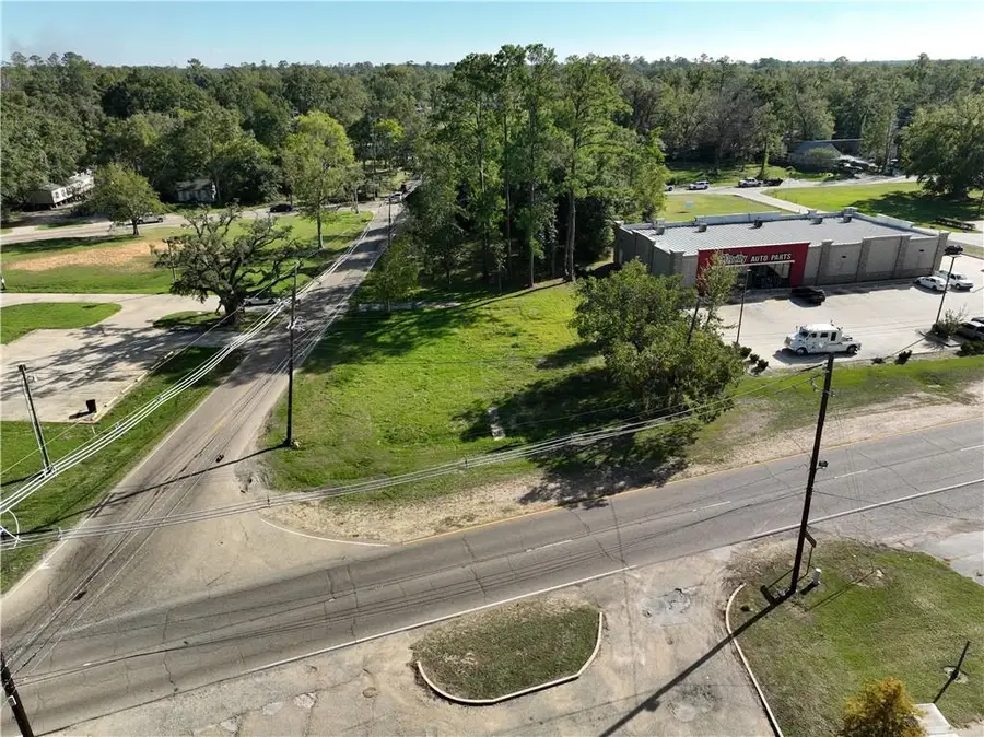 1112 E Thomas Street, Hammond, LA 70401 - #3