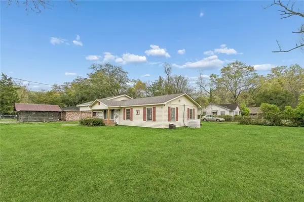 205 E Pecan Street, Ponchatoula, LA 70454