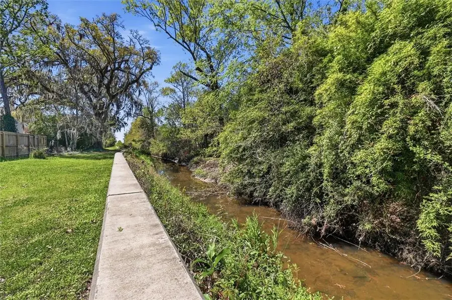 334 West Street, Mandeville, LA 70448 - #3