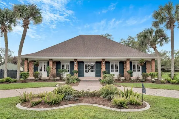 820 Fairfield Avenue, Gretna, LA 70056