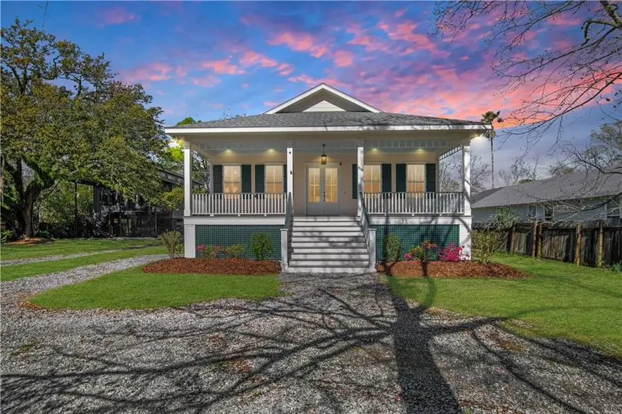 324 Lamarque Street, Mandeville, LA 70448 - #3