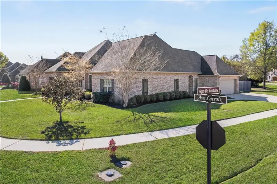 1329 Avenue Lacroix Avenue, Covington, LA 70433 - #2