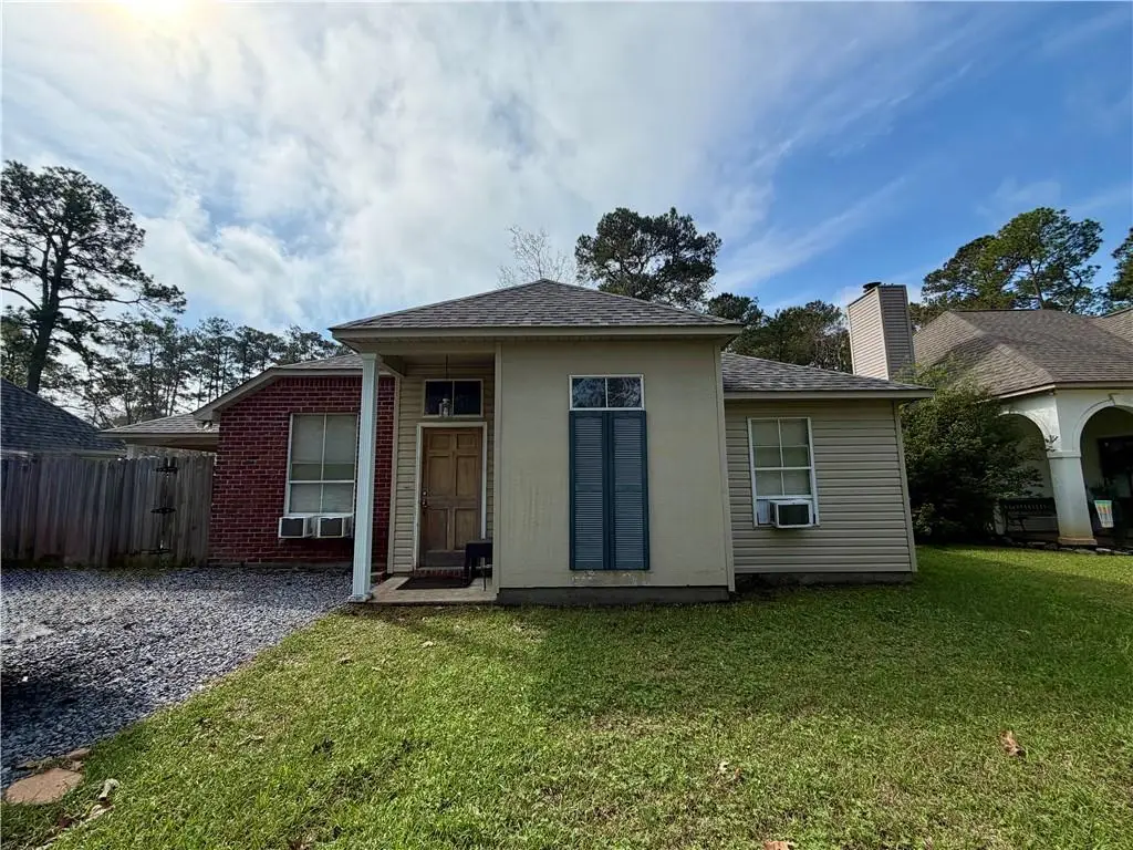 1060 Elmer Street, Mandeville, LA 70448 - #1