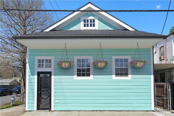 1300 Leonidas Street, New Orleans, LA 70118