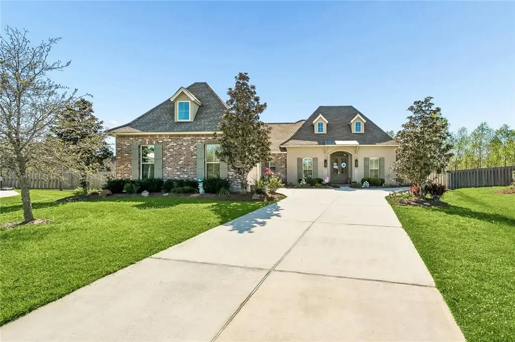 809 Green Leaf Circle, Madisonville, LA 70447 - #1