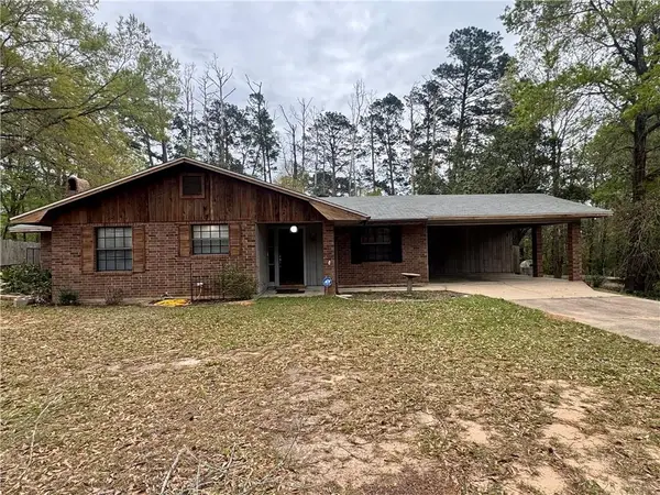 304 Greer Road, Pineville, LA 71360
