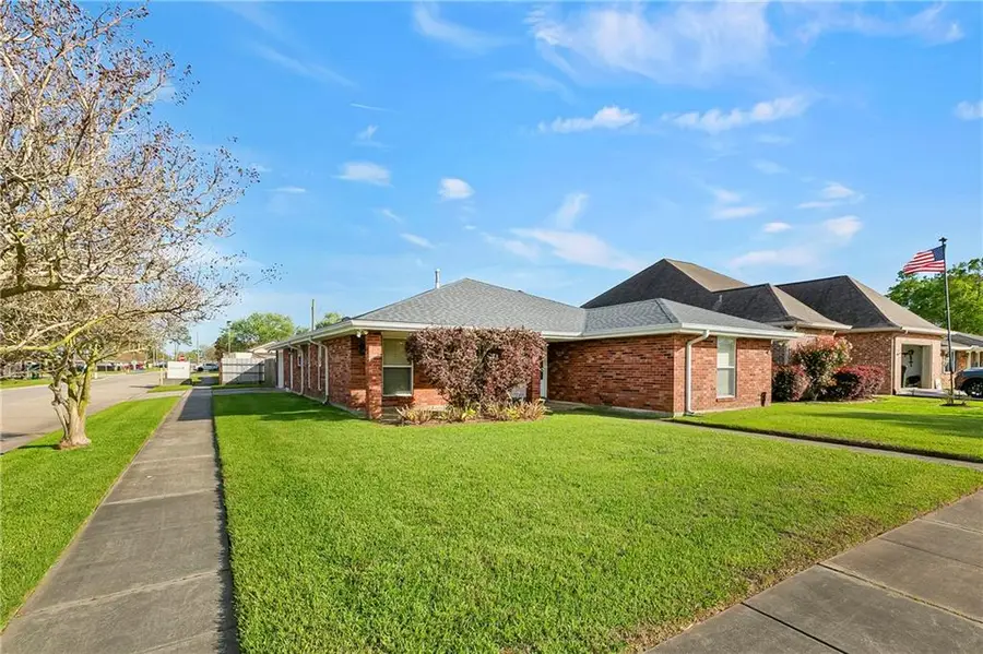 3021 Karen Drive, Chalmette, LA 70043 - #2