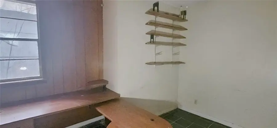 2723 9th Street, Alexandria, LA 71302 - #3