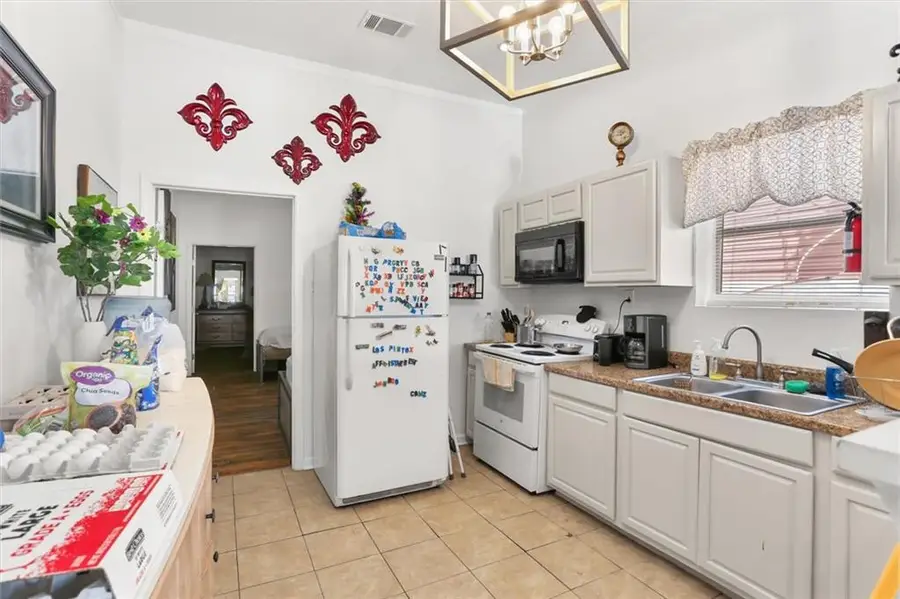 2622 24 S Derbigny Street, New Orleans, LA 70125 - #2