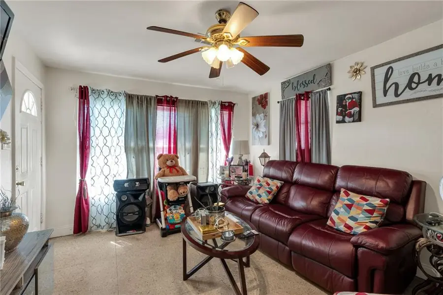 5101 Cameron Boulevard, New Orleans, LA 70122 - #3