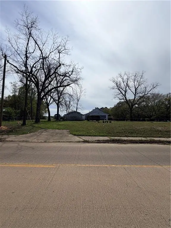 1415 Singer Drive, Pineville, LA 71360 - #1