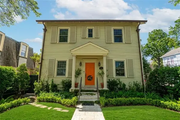 2238 Octavia Street, New Orleans, LA 70115