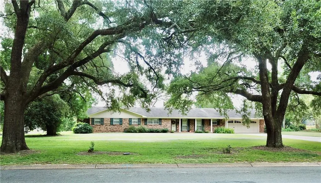713 Parkway Drive, Natchitoches, LA 71457 - #1