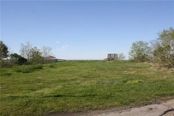 301 Lakeview Drive, Slidell, LA 70458