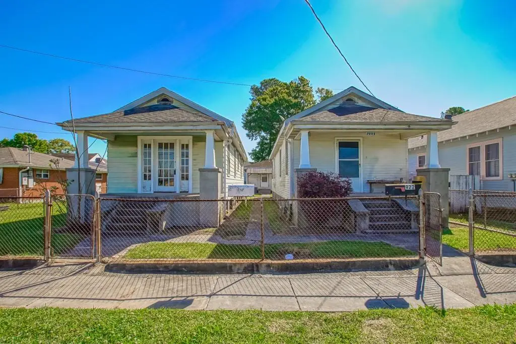 922 Jefferson Street, Gretna, LA 70053 - #1