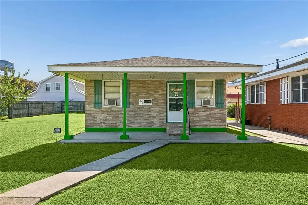 721 Ave F Avenue, Westwego, LA 70094 - #1