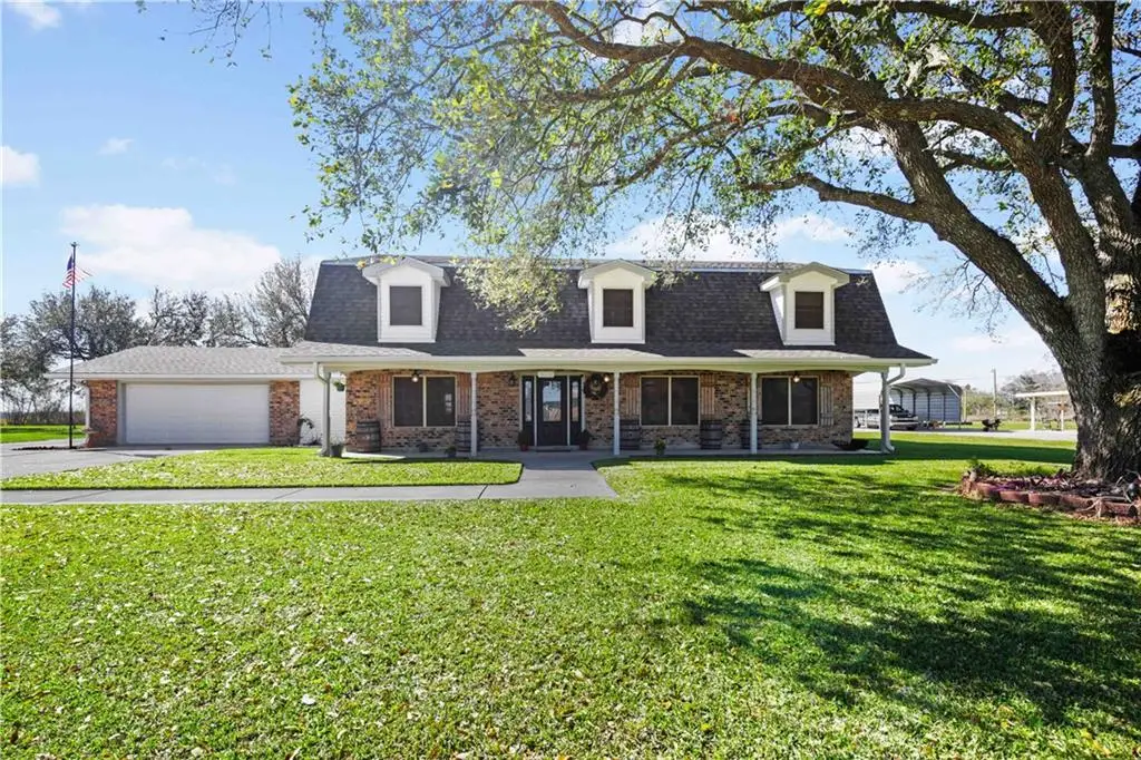 306 E Woodlawn Ranch Road, Houma, LA 70363 - #1