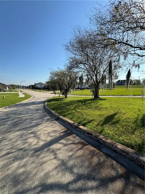 314 Beau Place Boulevard, Des Allemands, LA 70030 - #3