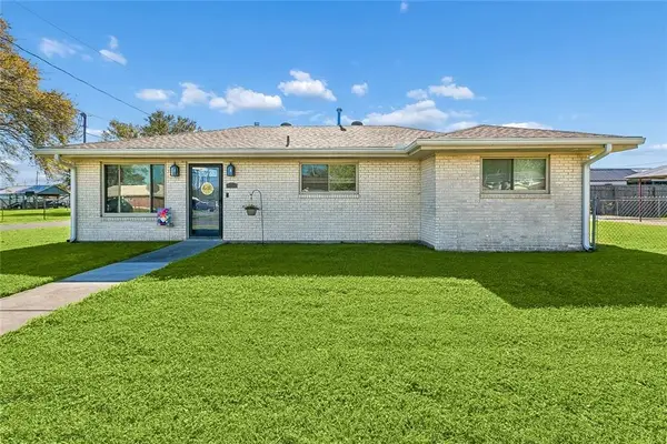 5908 3rd Street, Violet, LA 70092