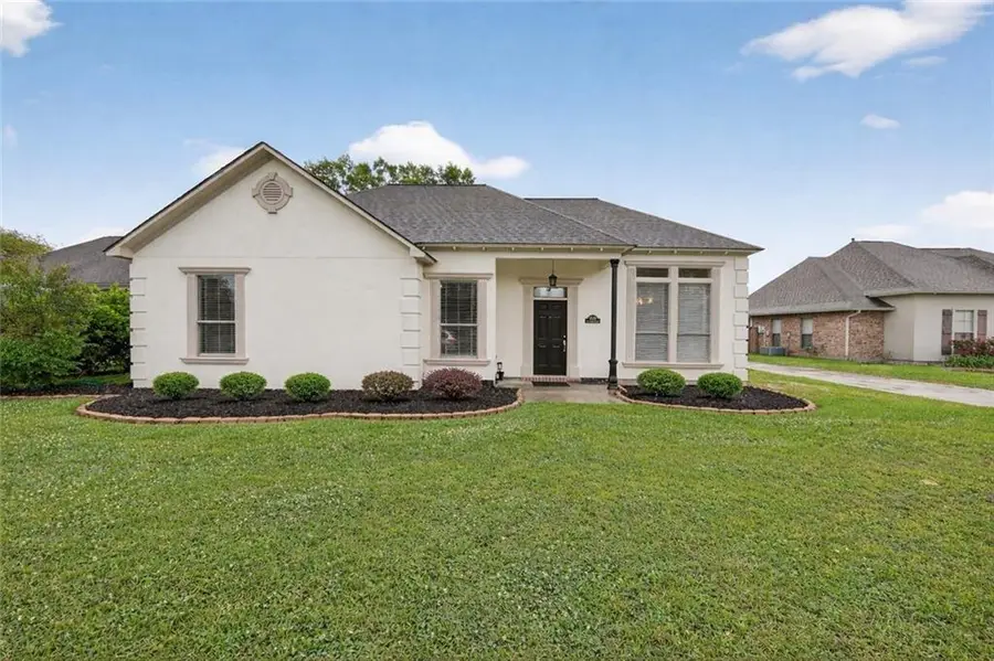 13080 Dutchtown Lakes Drive, Geismar, LA 70734 - #2