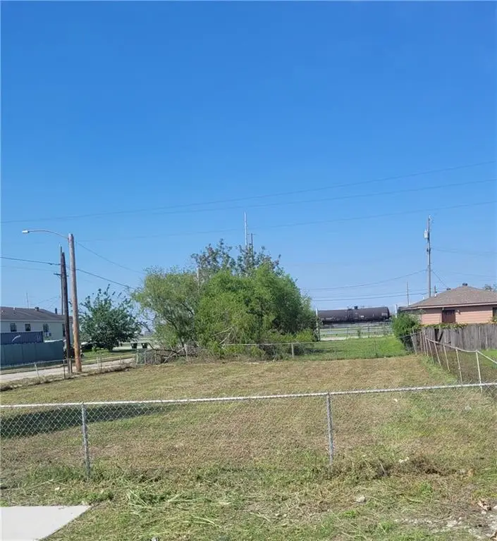 3037 Laussat Place, New Orleans, LA 70117 - #1