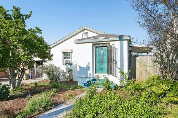 6068 Wickfield Drive, New Orleans, LA 70122