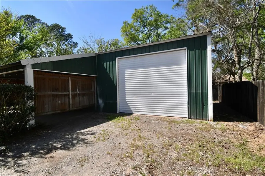 2818 Woodlawn Drive, Alexandria, LA 71303 - #3