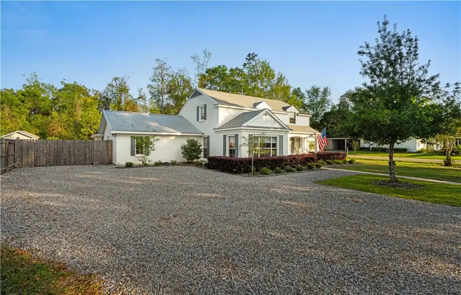 1012 S Louisiana Street, Covington, LA 70433 - #2