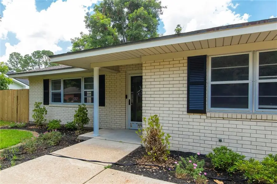 4011 Leon Drive, Alexandria, LA 71303 - #3