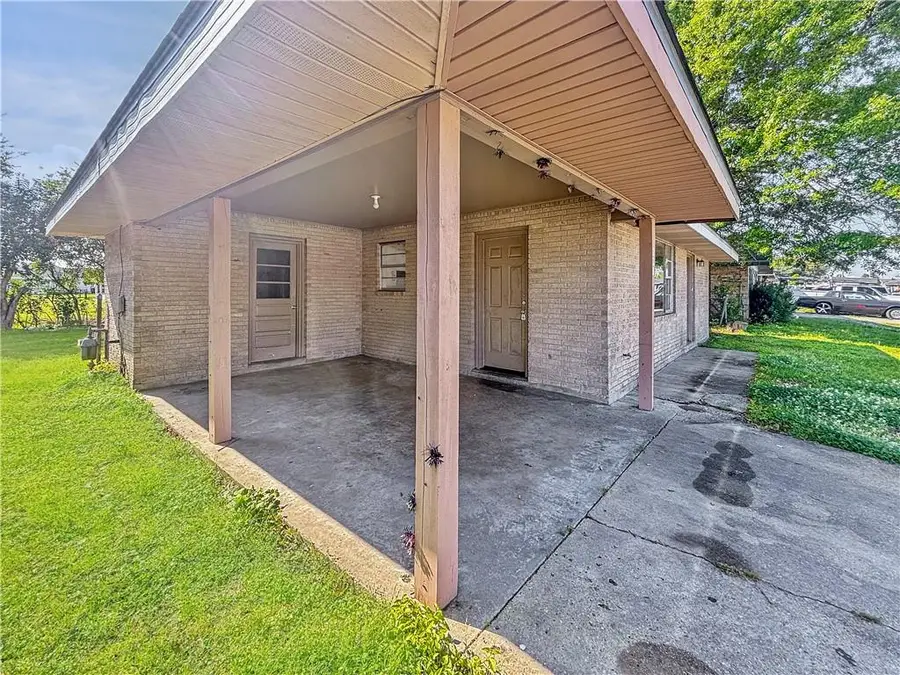 226 Leslie Street, Houma, LA 70363 - #3