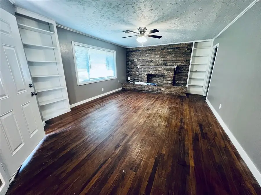 2019 Shirley Park Place, Alexandria, LA 71301 - #2