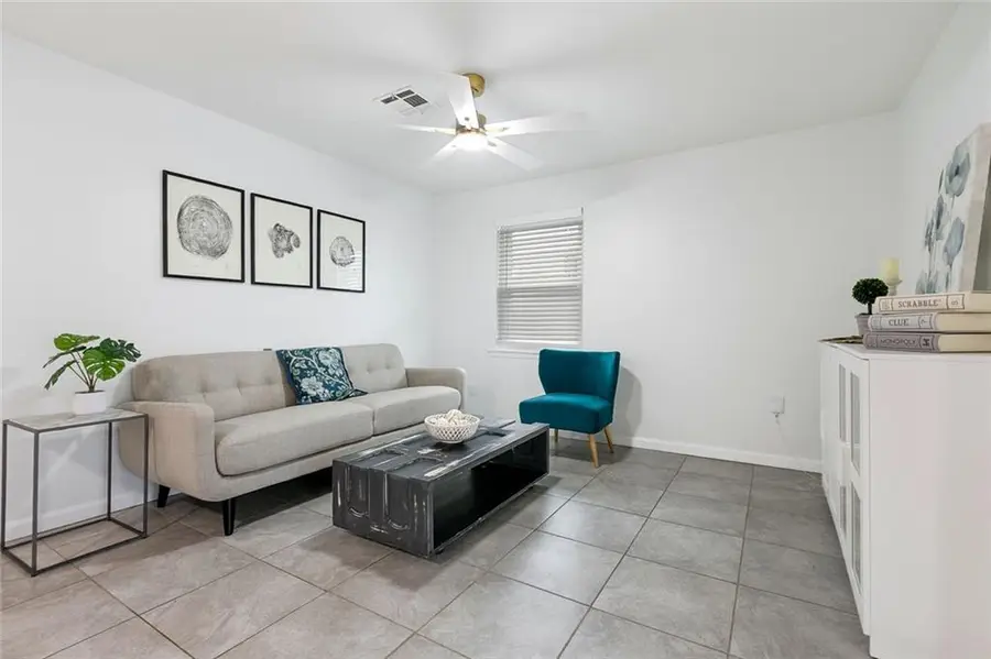 6104 Camphor Street, Metairie, LA 70003 - #3