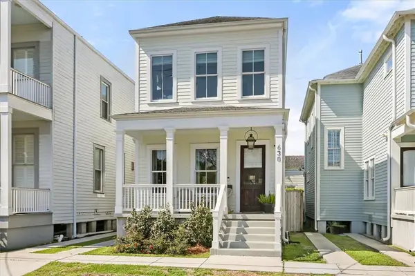 630 First Street, New Orleans, LA 70130