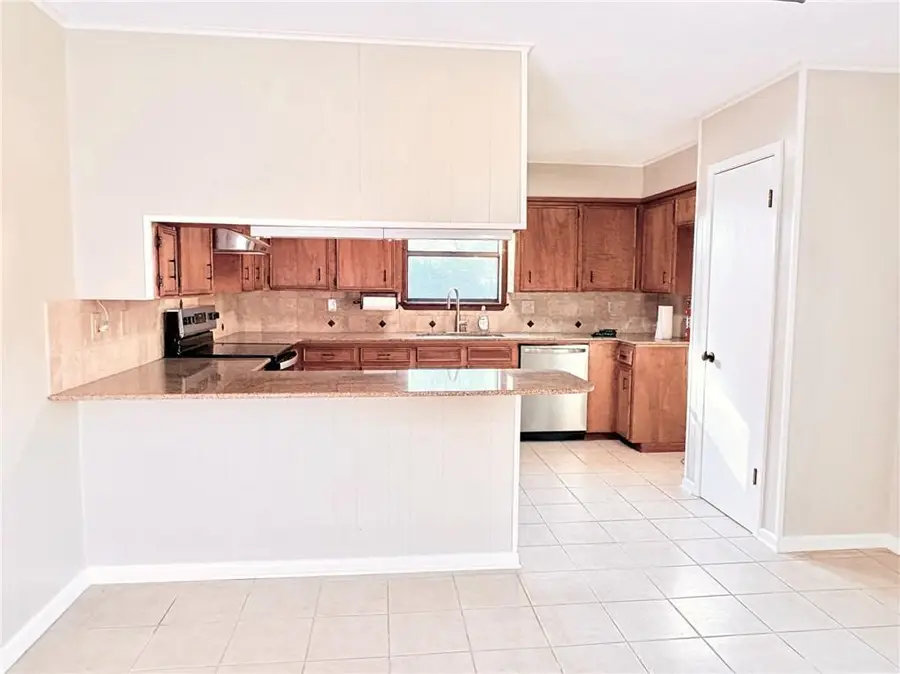 248 Mosby Drive, Pineville, LA 71360 - #2