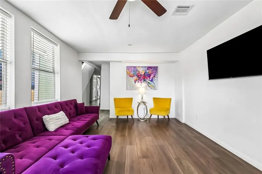 2614 Banks Street, New Orleans, LA 70119 - #3