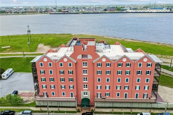 330 Morgan Street #606, New Orleans, LA 70114