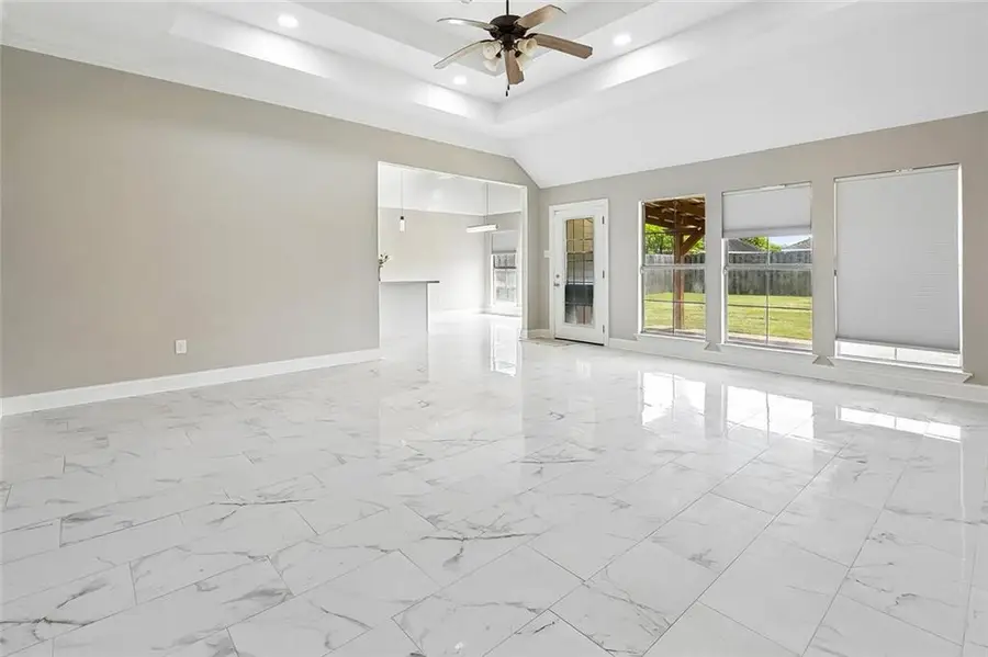 369 Oak Point Drive, La Place, LA 70068 - #2