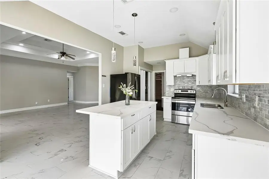 369 Oak Point Drive, La Place, LA 70068 - #3