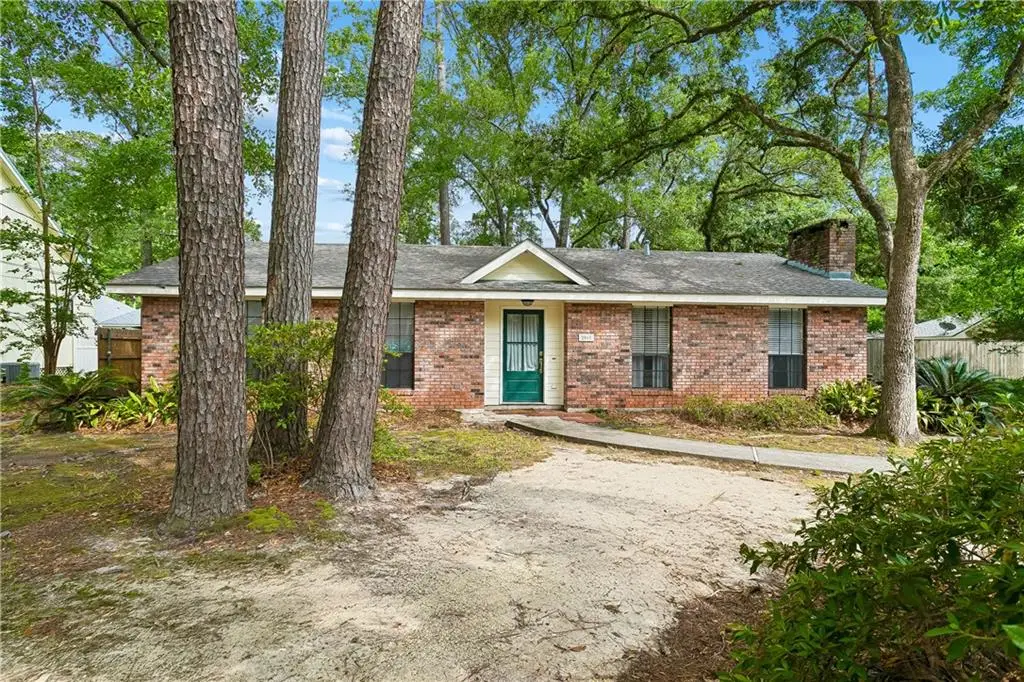 2061 Dupre Street, Mandeville, LA 70448 - #1