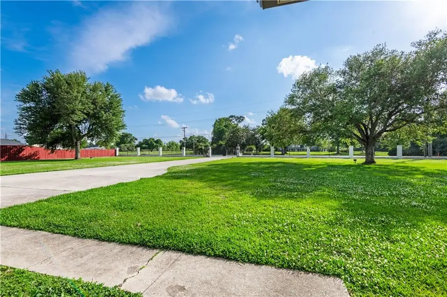 2314 Bayou Blue Road, Houma, LA 70364 - #3