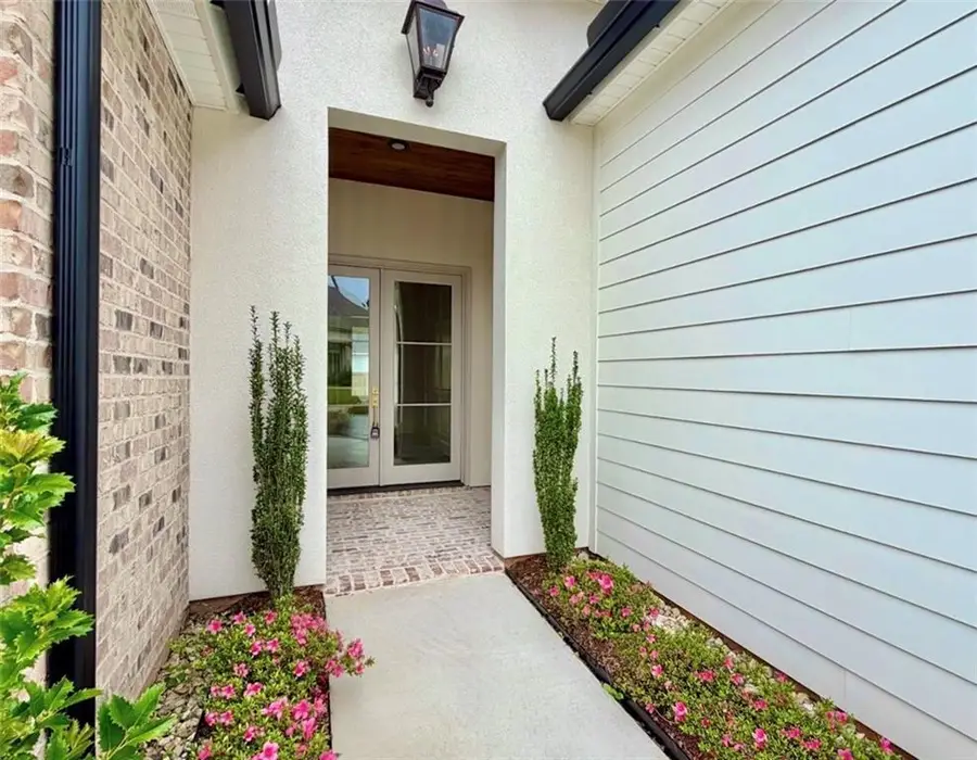 4221 Cypress Point Drive, Covington, LA 70433 - #2