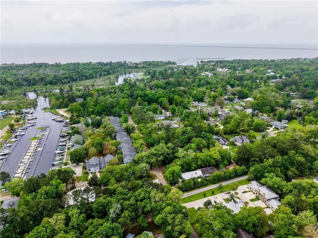 704 Colbert Street #B, Mandeville, LA 70448 - #1