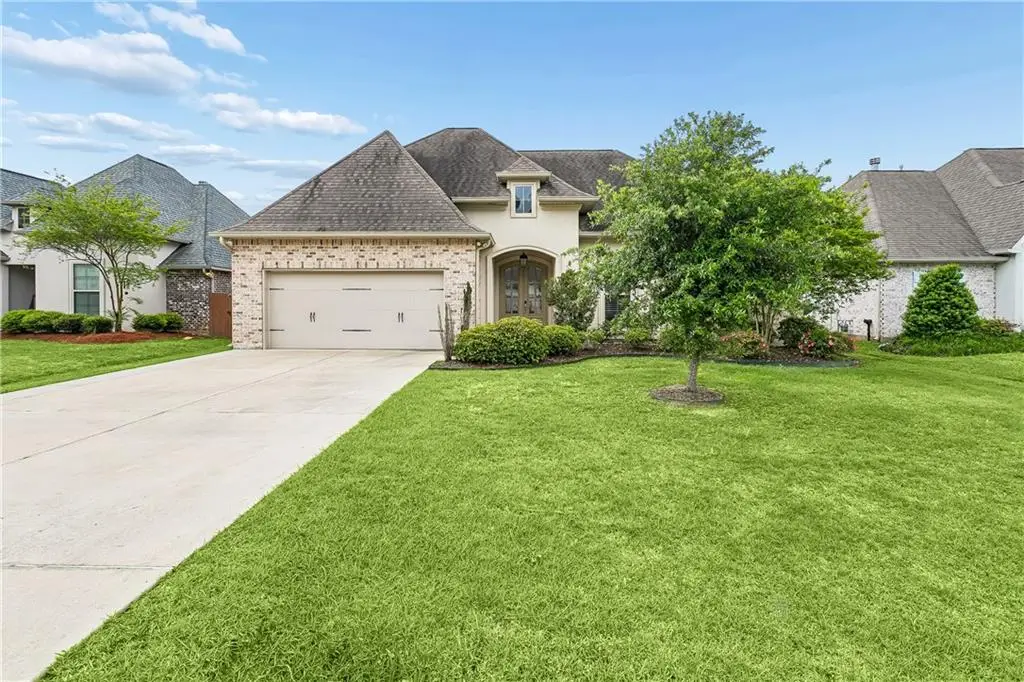 1064 Fox Sparrow Loop, Madisonville, LA 70447 - #1