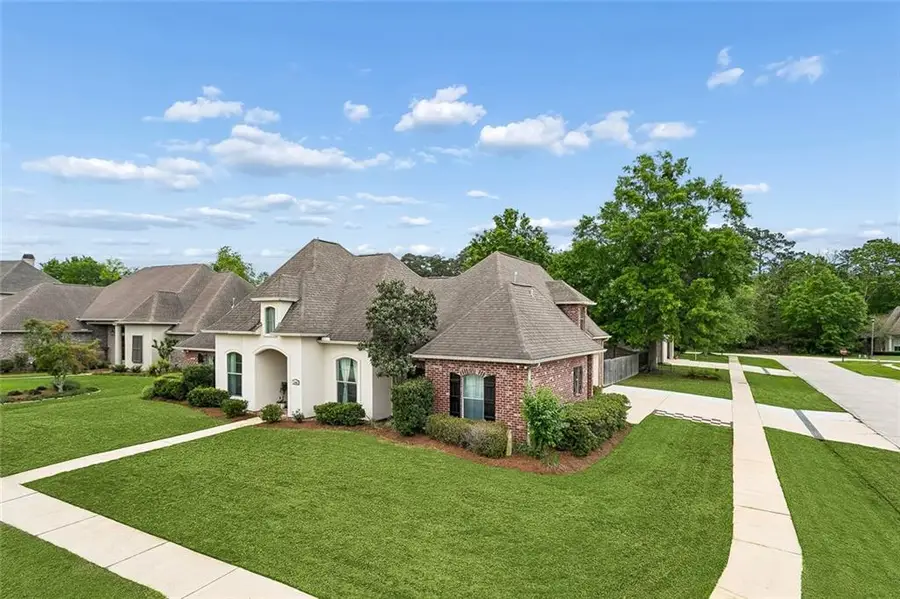 1300 Avenue Lacroix, Covington, LA 70433 - #2