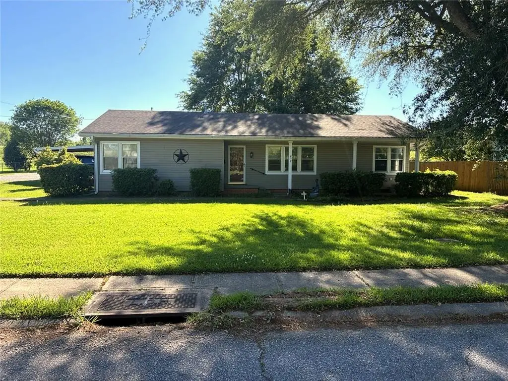 201 2nd Street, Colfax, LA 71417 - #1