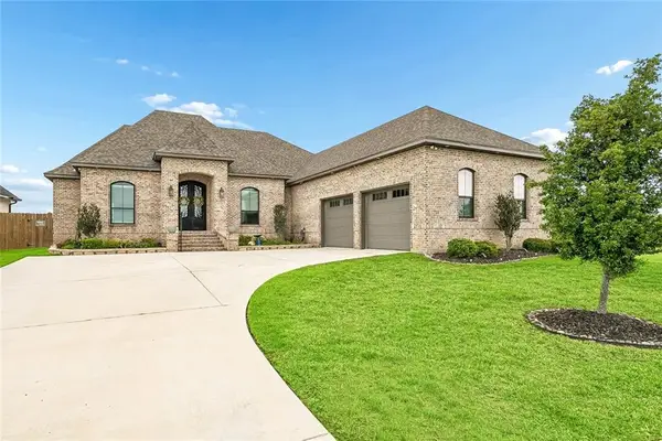 1429 Cliiper Island Road, Slidell, LA 70458