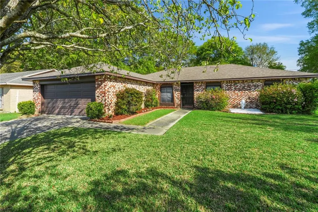 124 North Boulevard, Slidell, LA 70458 - #1