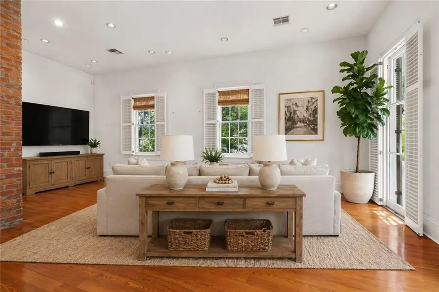 5515 Chestnut Street, New Orleans, LA 70115 - #2