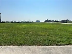 2064 Lakeshore S Boulevard, Slidell, LA 70461 - #1