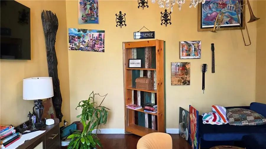 834 Josephine Street, New Orleans, LA 70130 - #2